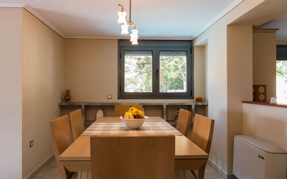 Villa Adam 27/50