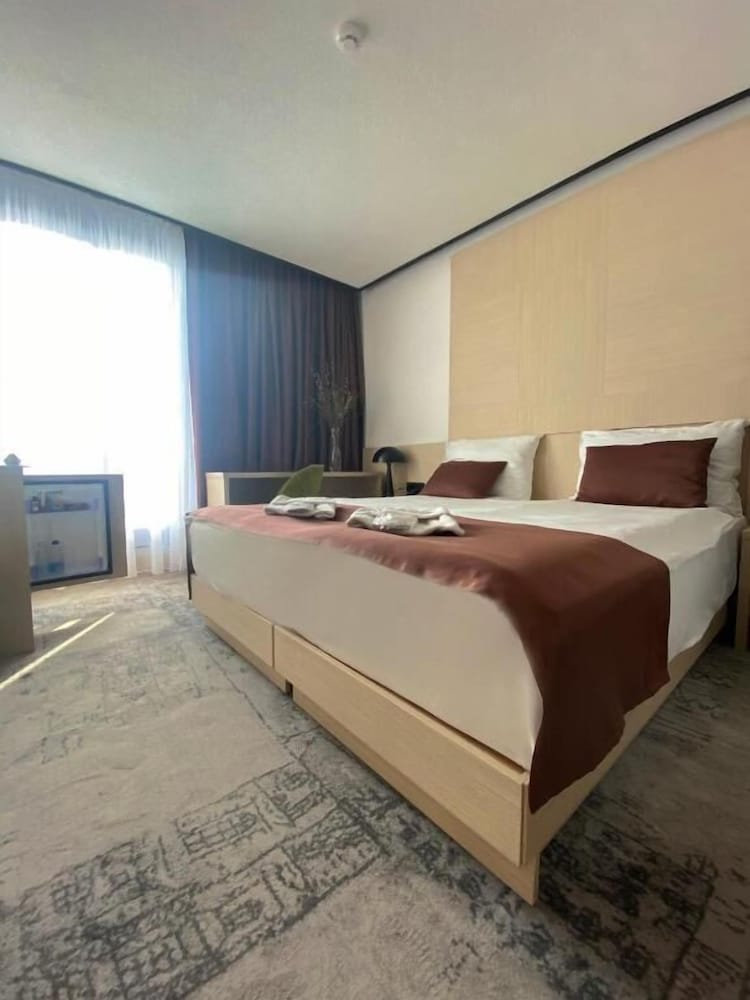 Hotel Boss 22/50