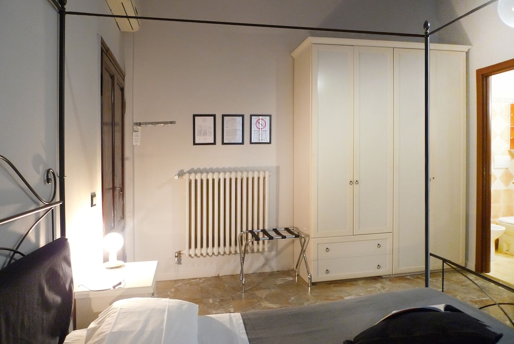 Relais Firenze Stibbert 27/73