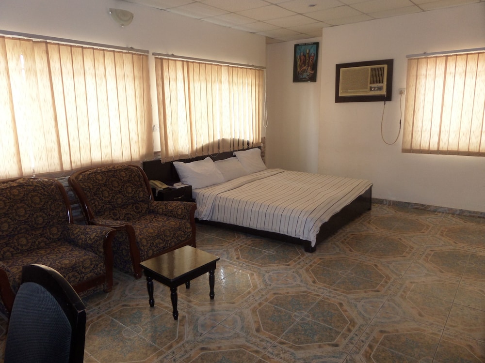 EXECUTIVE, DOUBLE BED