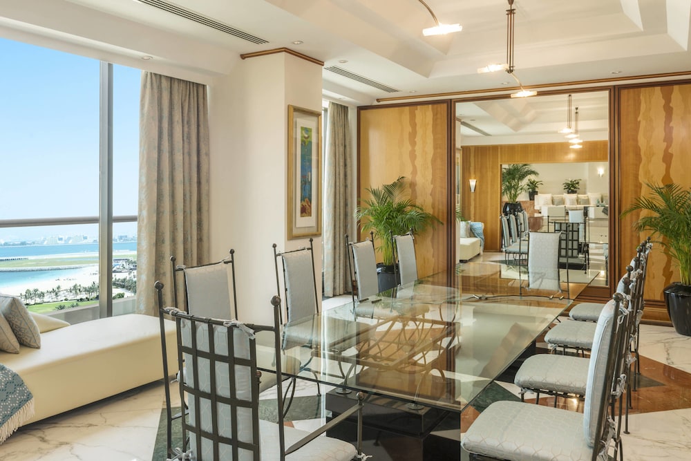 Le Royal Meridien Beach Resort & Spa 50/78