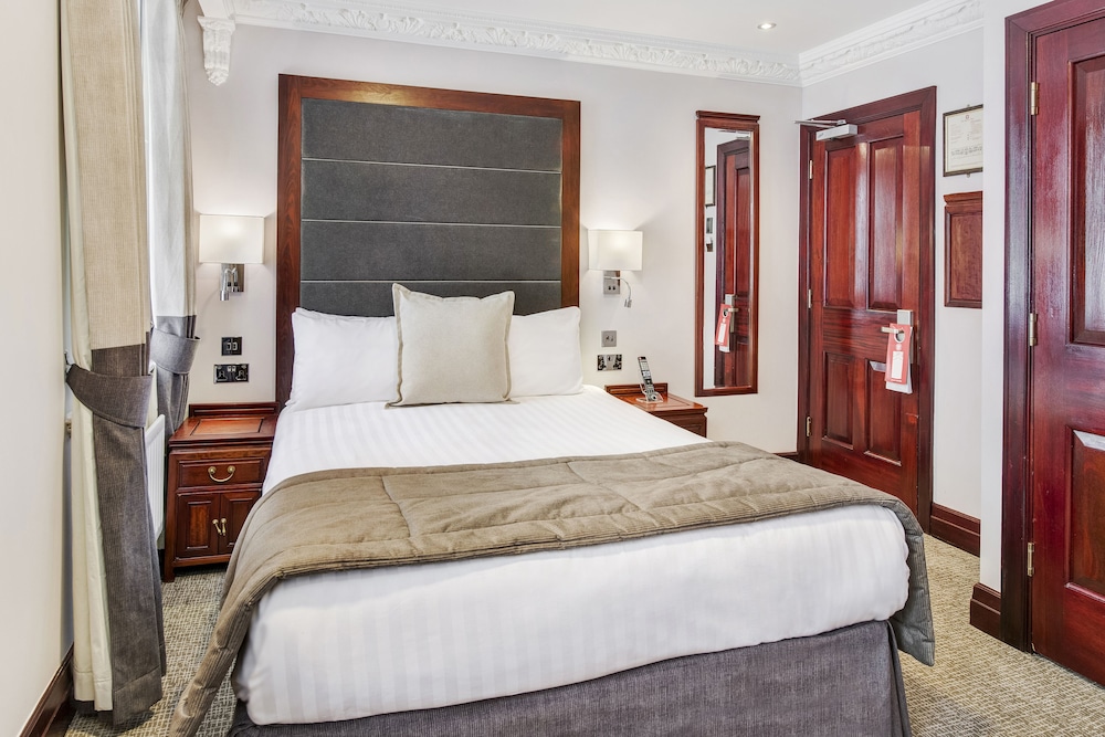 Gem Fitzrovia Hotel 13/49