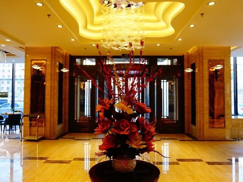 GreenTree Inn LiaoYuan Longshan District Train station Longjihuadian Hotel 23/25