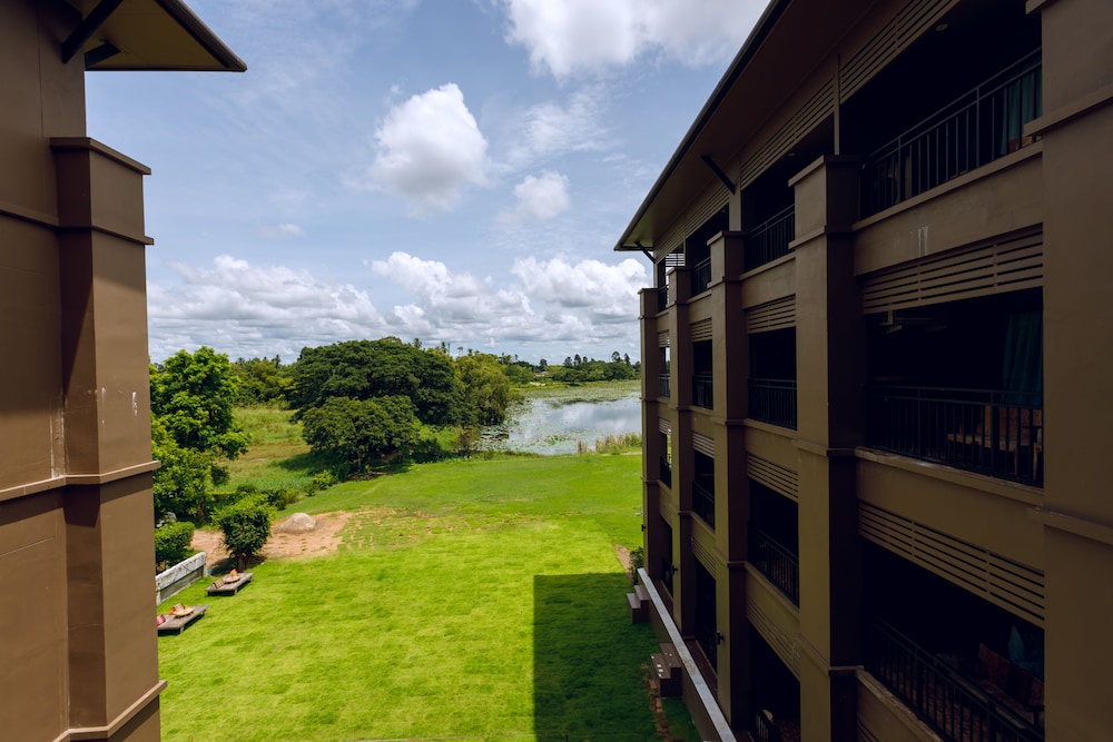 Blu Monkey Brown House Udonthani Hotel 52/58