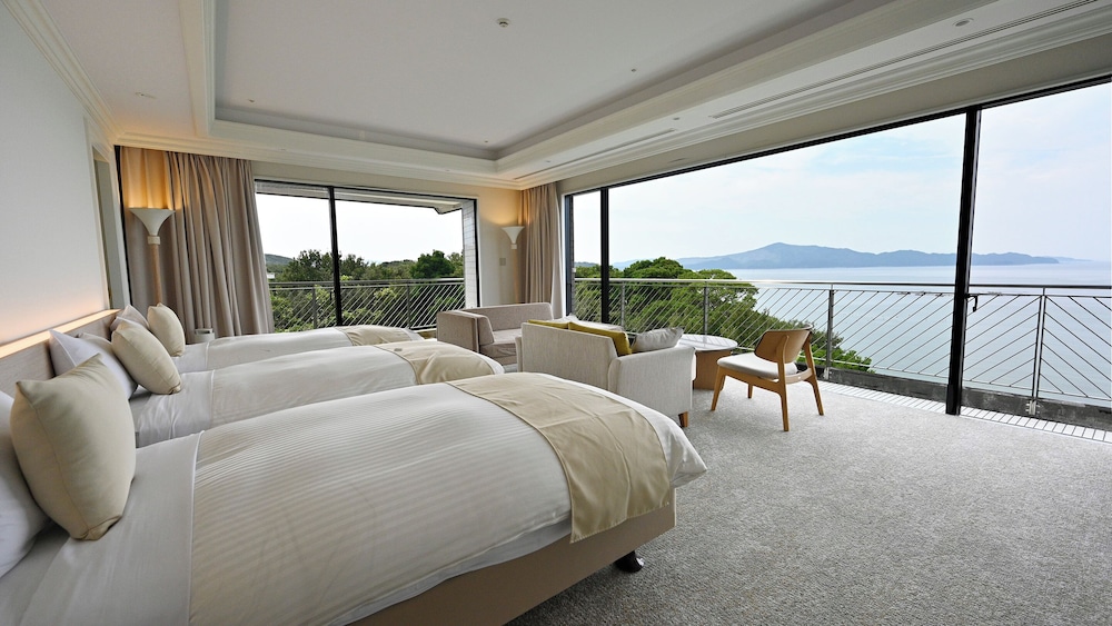 Interior, Suite, Twin Beds, Indoor Bath, Top Floor