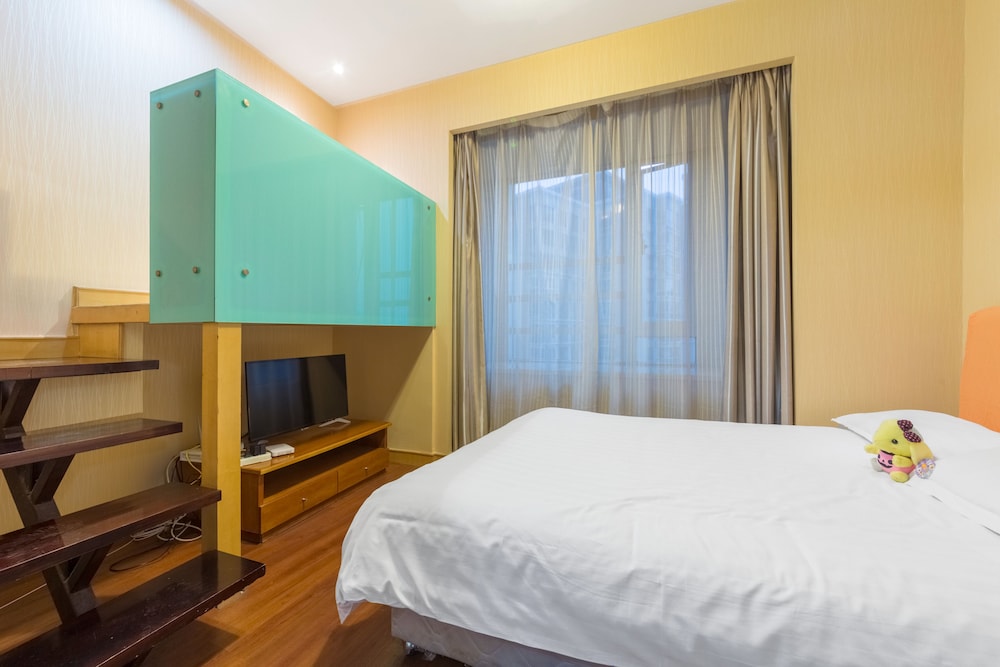Shanghai Jia Rong Hotel Apartment 42/78