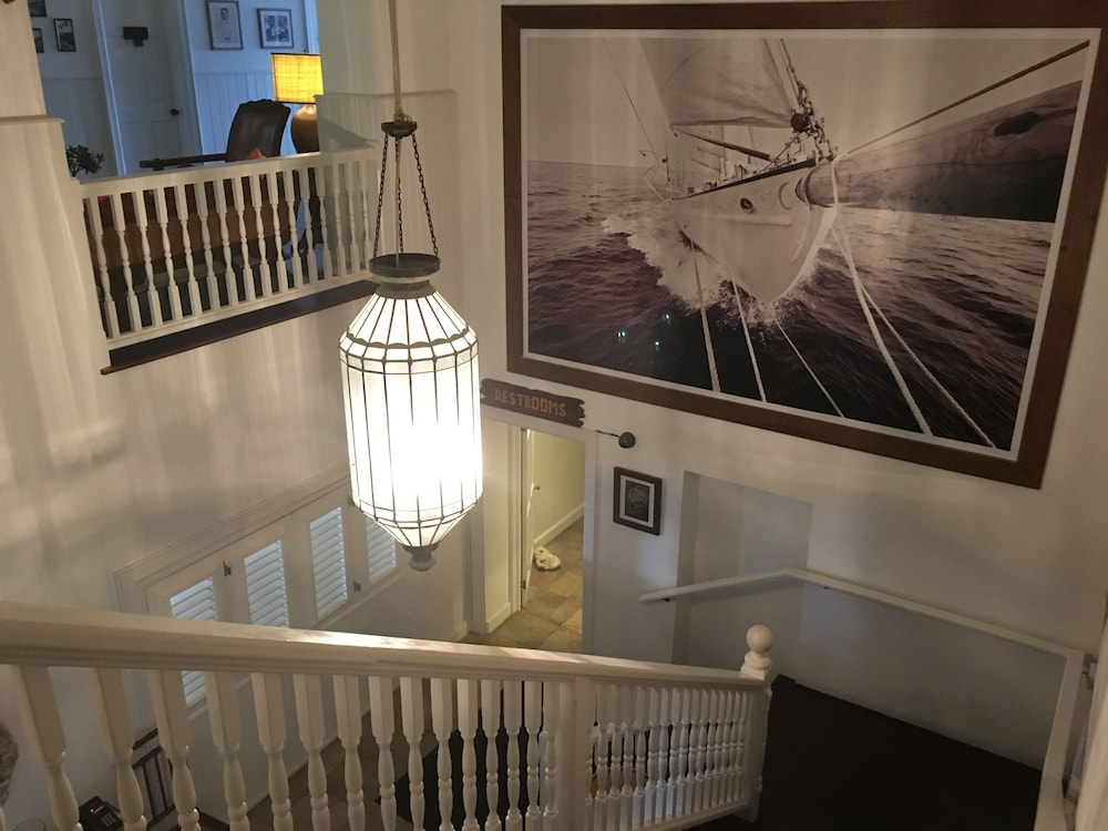 The Atlantis Historic Inn 34/71