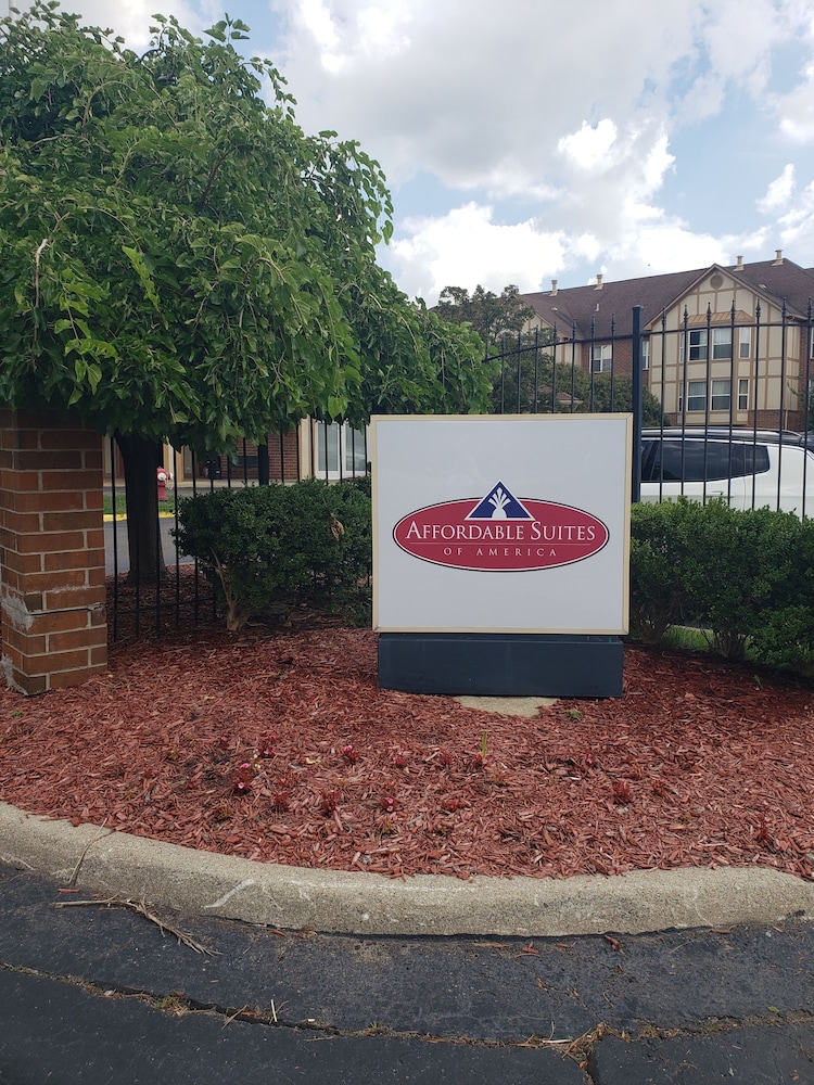 Affordable Suites of America Detroit-Warren (Ex Hawthorn Suites By Wyndham) 41/50