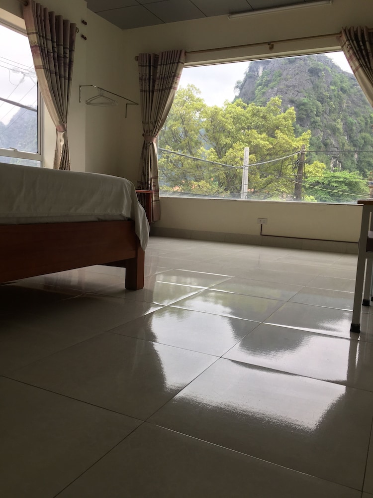 Limestone Boutique Hotel 50/76