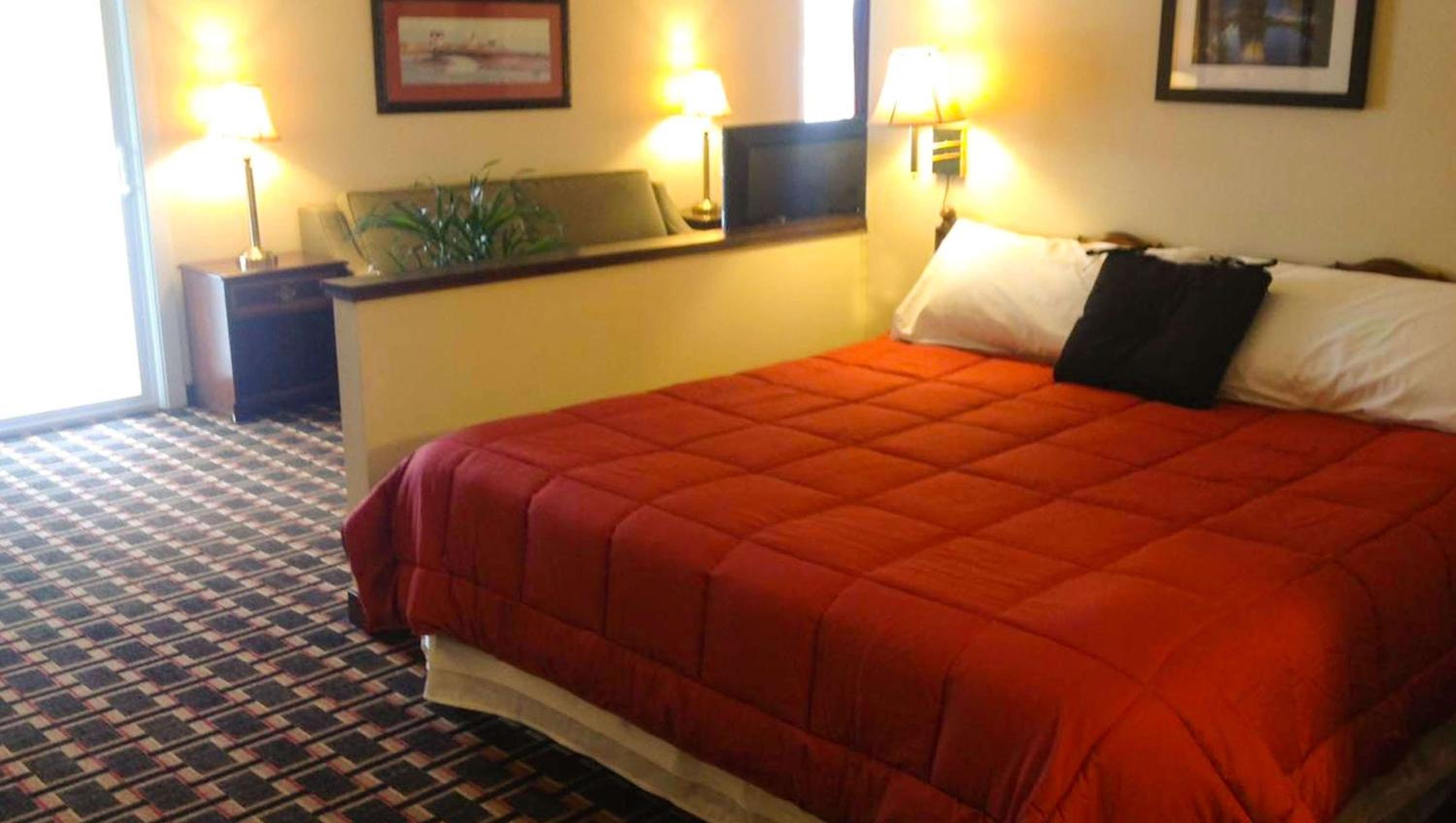 Family Suite, 3 Queen Beds