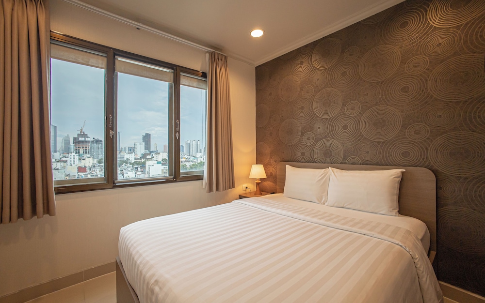 Mayfair Suites - Wmc Tower 21/70