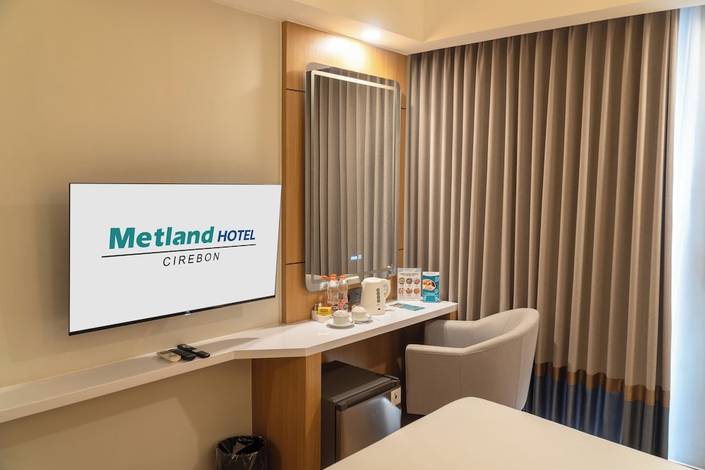 Metland Cirebon by Horison 53/68