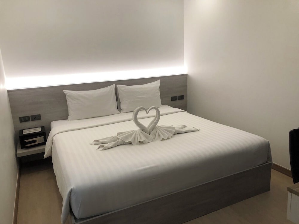 Thana Wisut Hotel 16/49