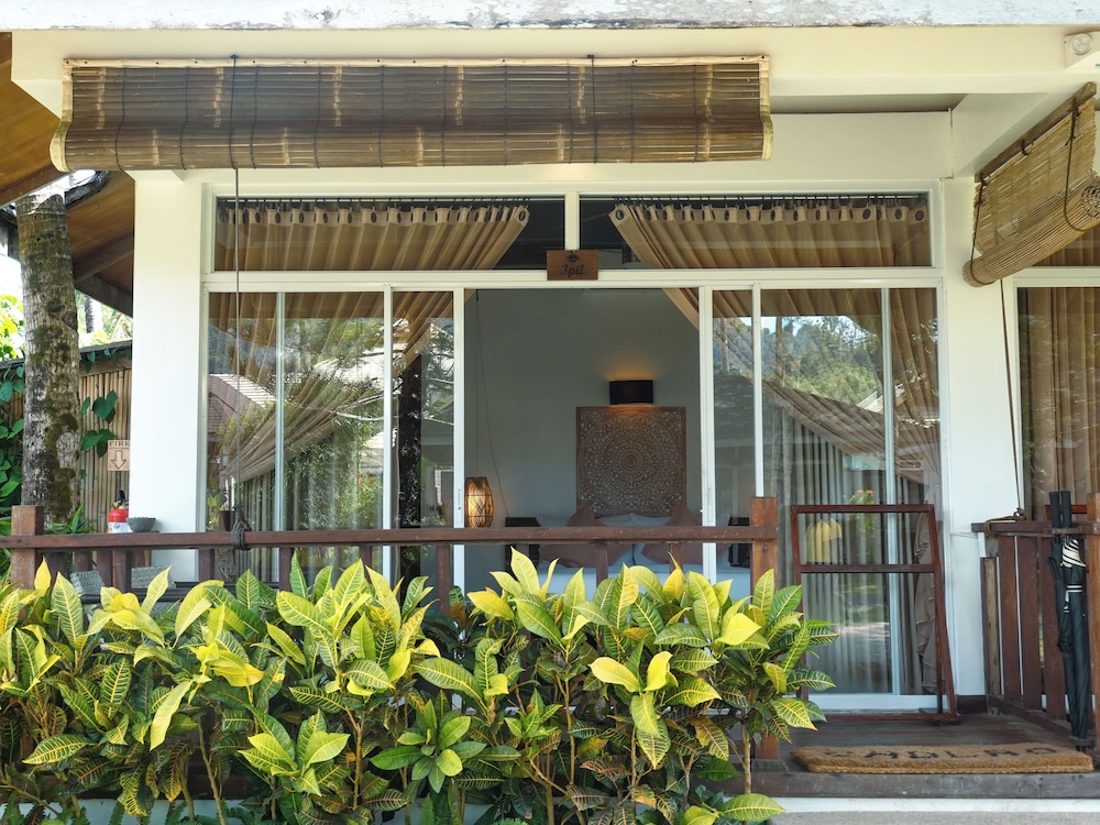 Cadlao El Nido Resort 9/75