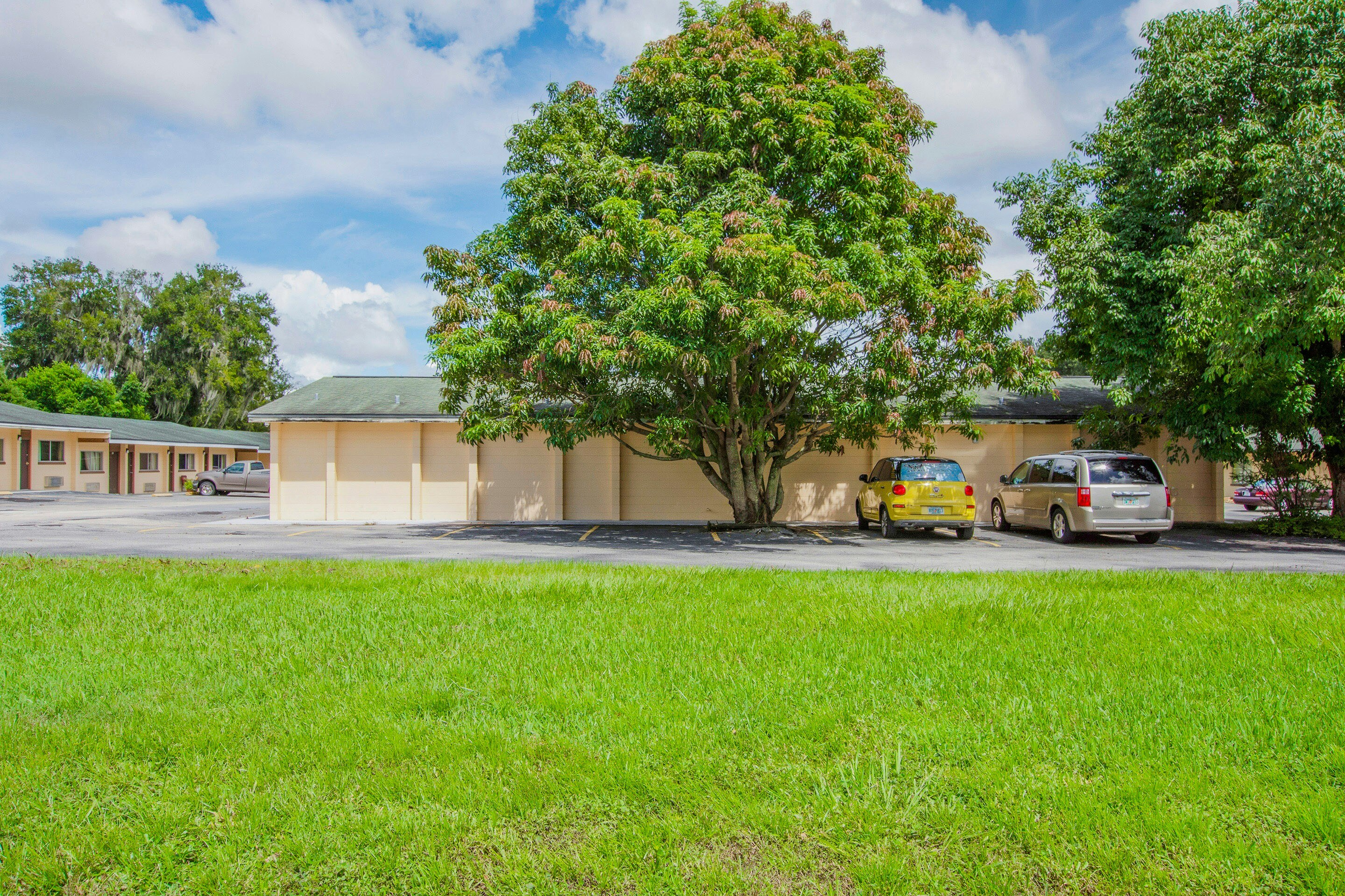 OYO Superior Budget Inn Bartow 17/23