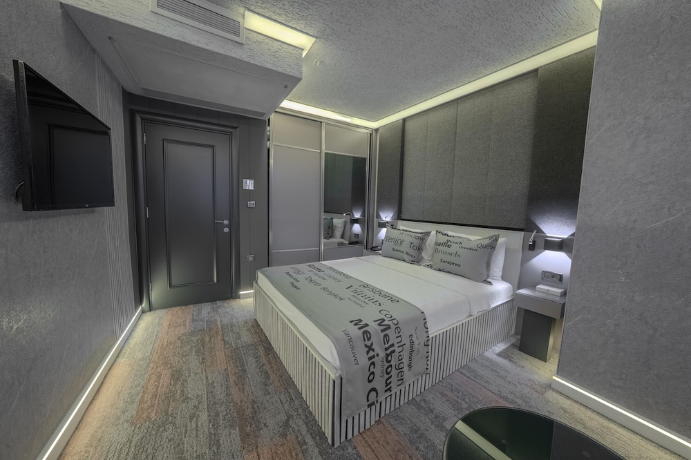 غرفة عائلية بسرير كينج وأسرّة بطابقين، Tryp By Wyndham Istanbul Sancaktepe 9/10