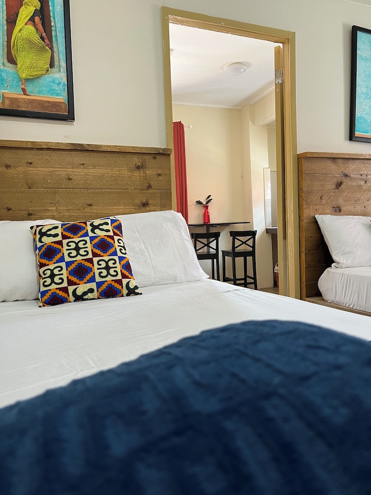 Mustique Suites Curacao 20/50
