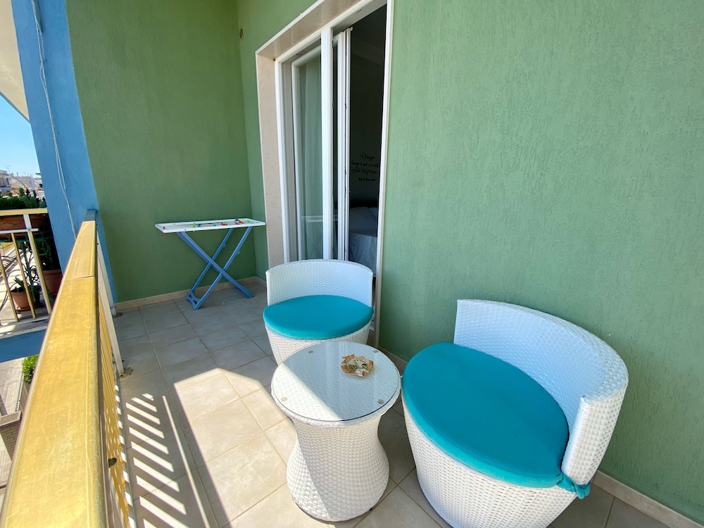 Palazzo Greco Vacanze 33/50