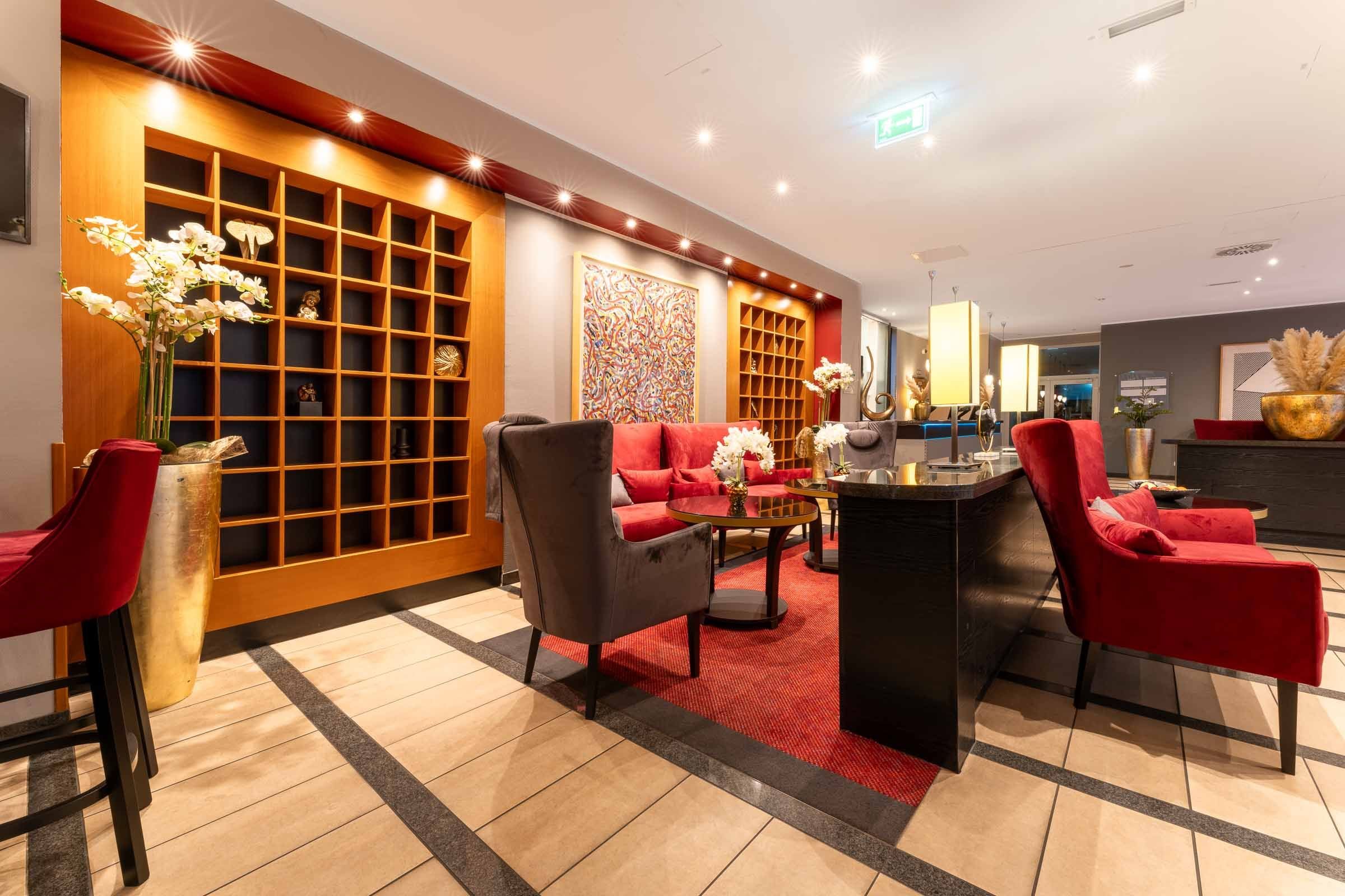 Plaza Premium Koln 4/9