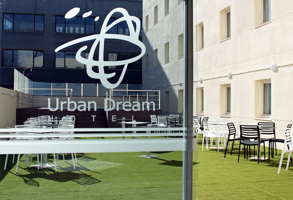 URBAN DREAM NEVADA 38/43