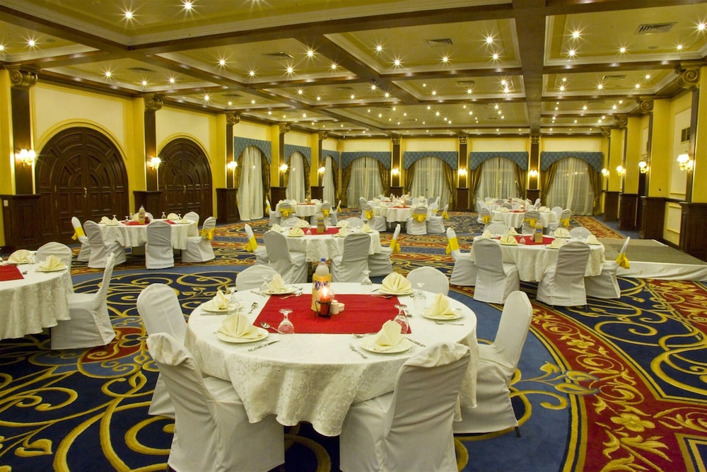Helnan Auberge Fayoum 30/37