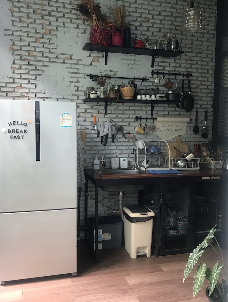 La Malila Hostel 3/50