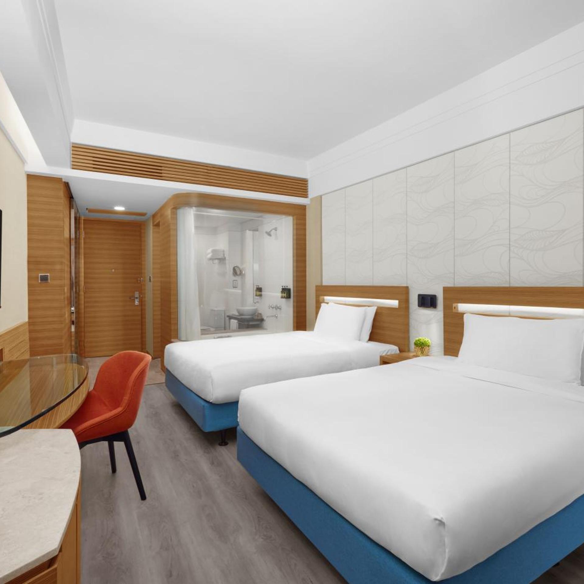 Superior, 2 Queen Beds, City View, Tower One