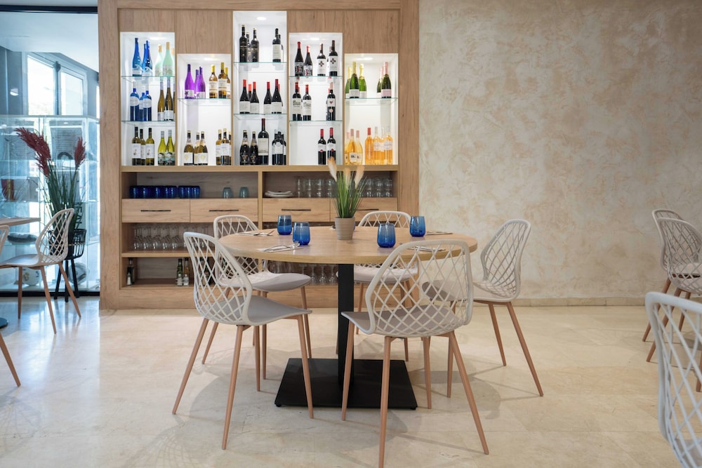 Hotel Ciutat Martorell 45/60
