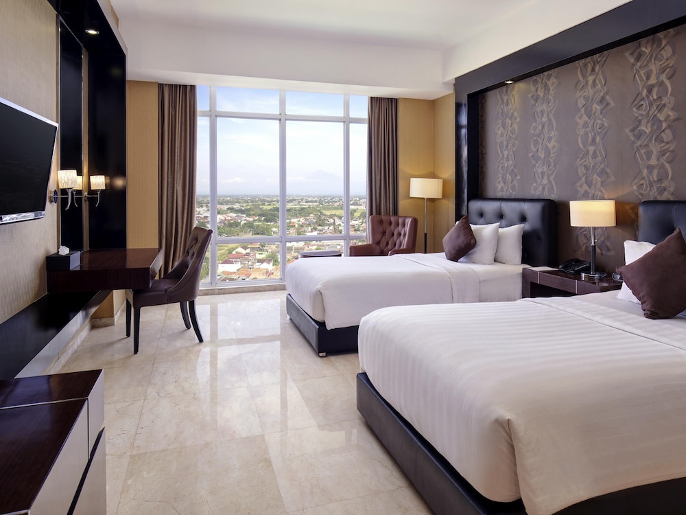 Superior, Twin Beds