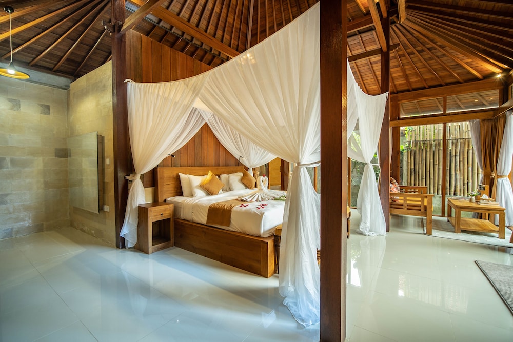 Naja Private Villa 4/17
