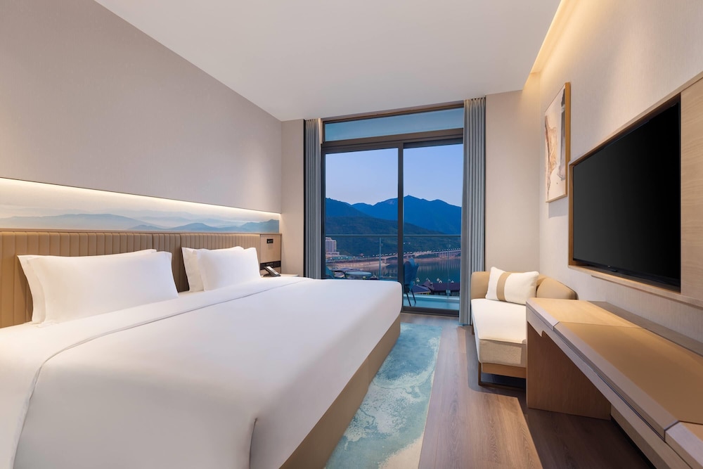 Wingate by Wyndham Chongqing Wushan 13/52