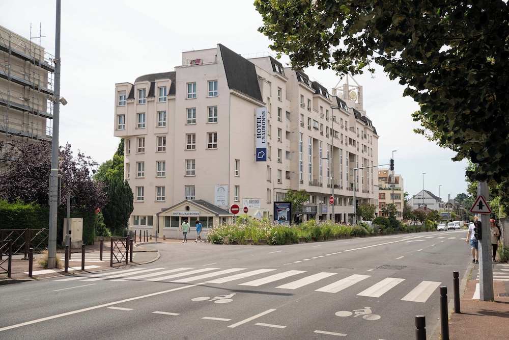 BALLADINS EAUBONNE 43/50