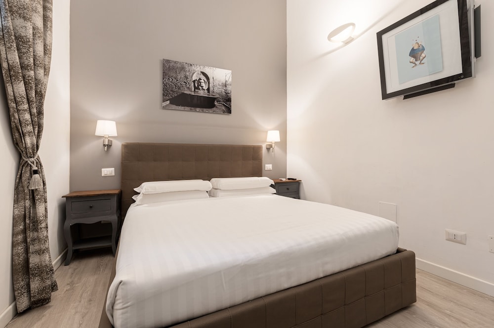Spagna Boutique Luxury Suites 21/68