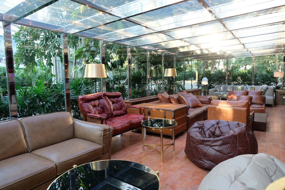 Sugar Hut Resort 45/74