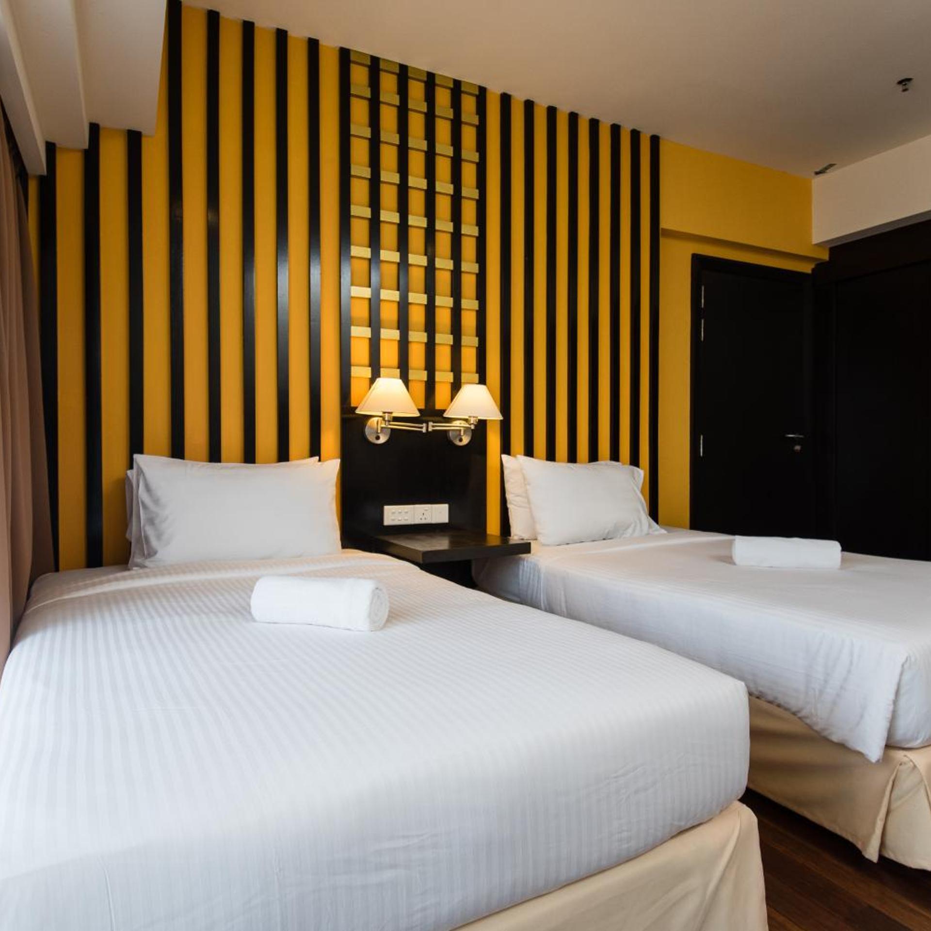 Deluxe, Studio, Twin Beds