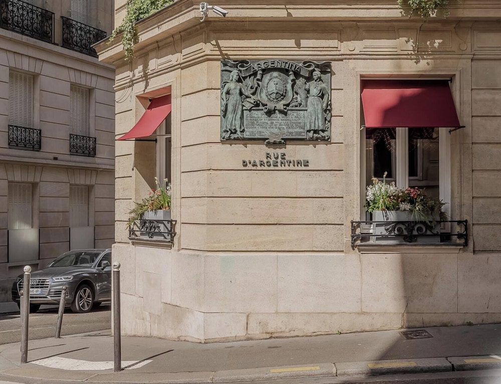 Hotiday Room Collection - Paris Arc de Triomphe 8/50