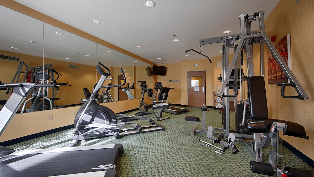Best Western Plus Fresno Inn 26/50