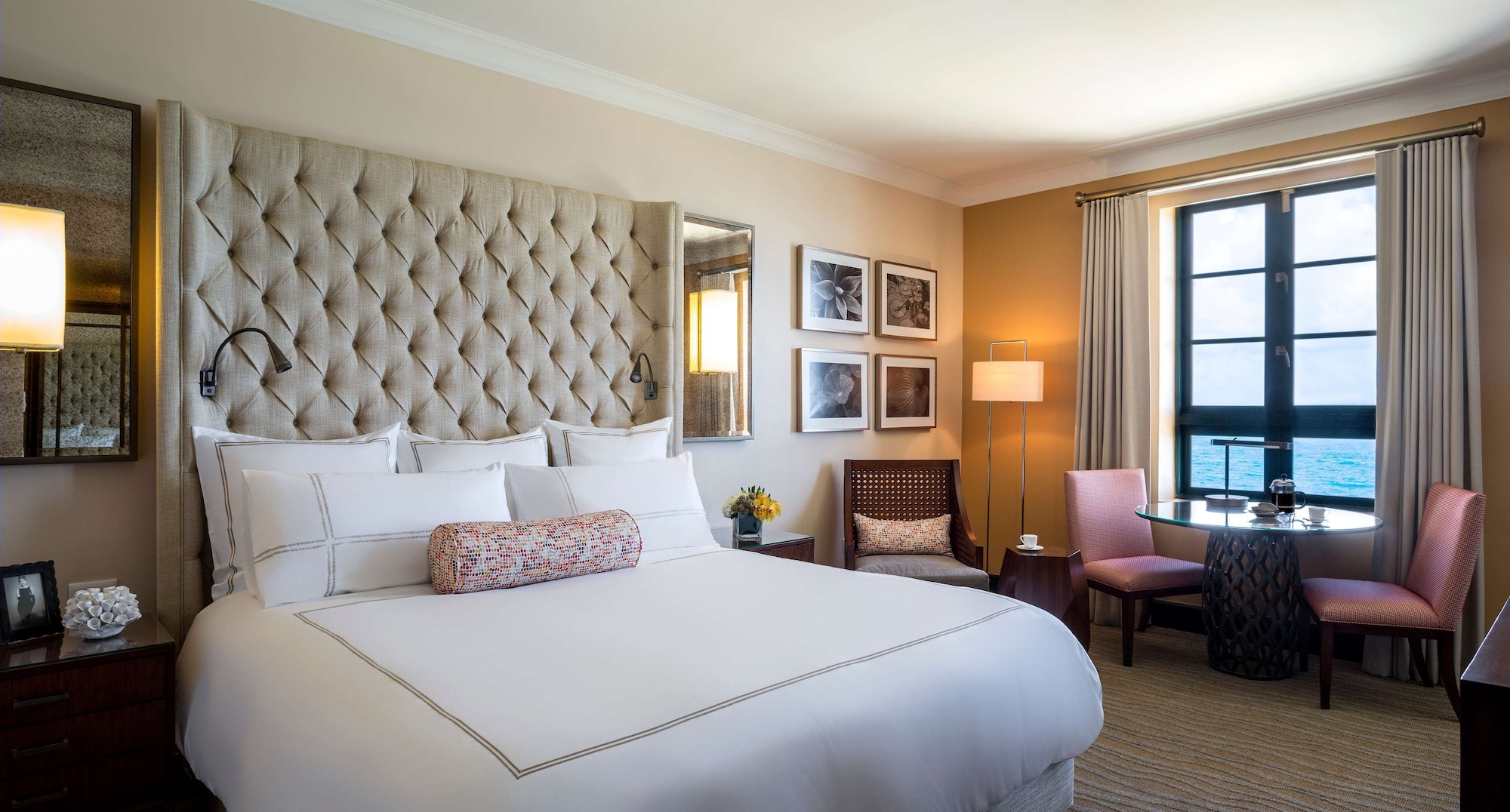 HERITAGE, QUEEN BED
