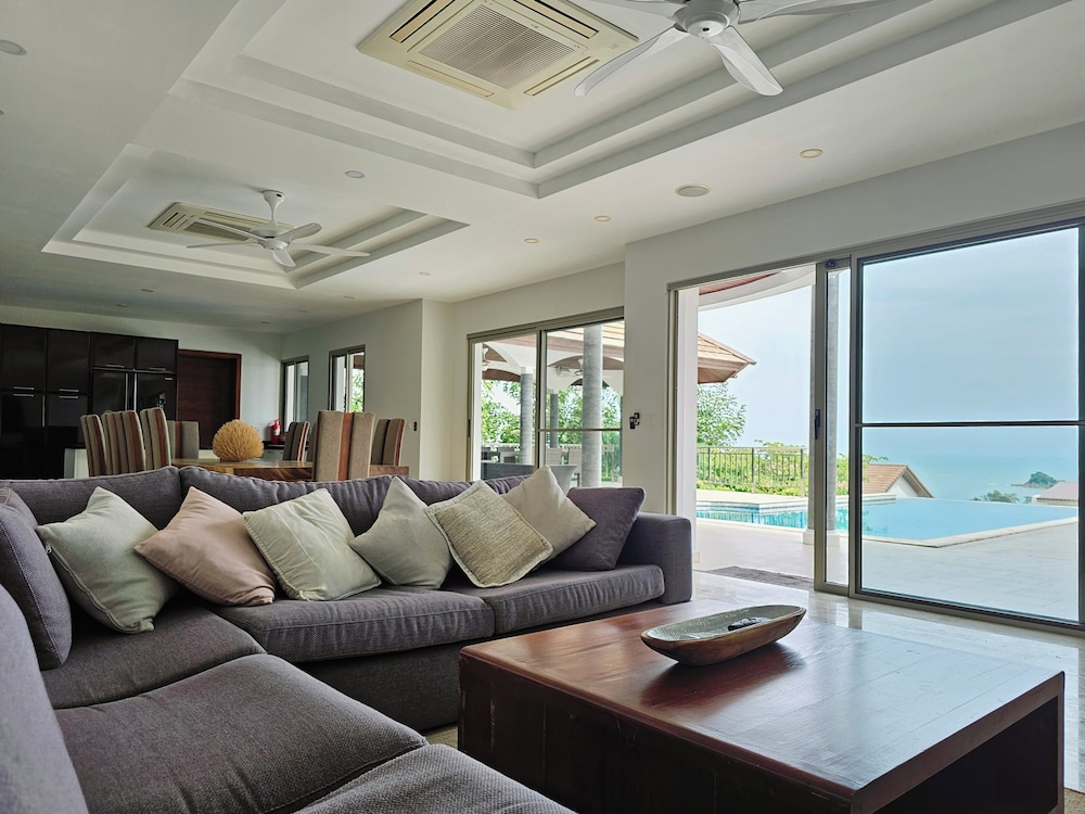 Horizon Villas 33/50