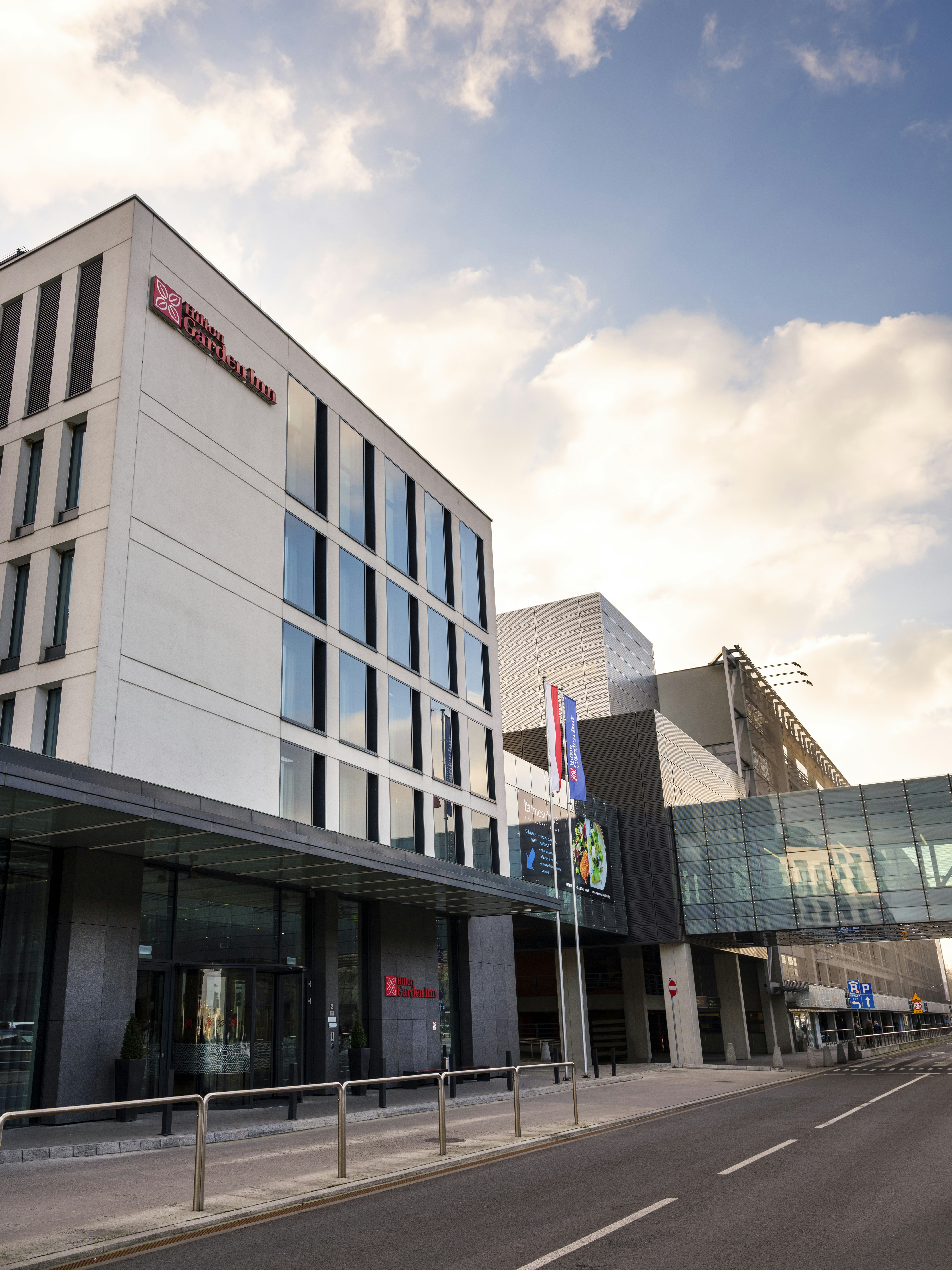 Hilton Garden Inn Krakow Airport 43/44