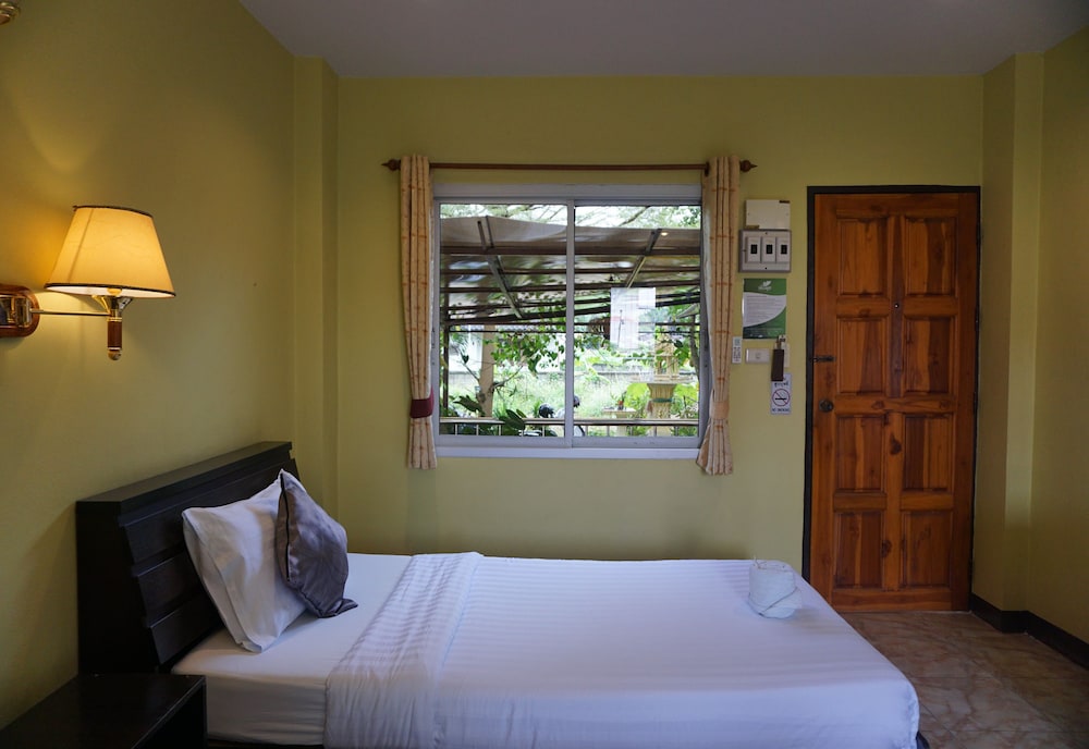 Phoemphoon 2 Hotel 15/54