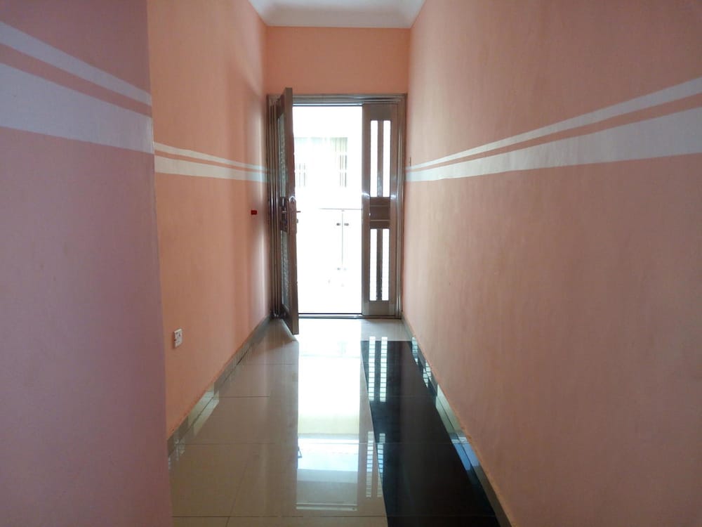 Link Majestic B2 Suites And Hotel 12/19