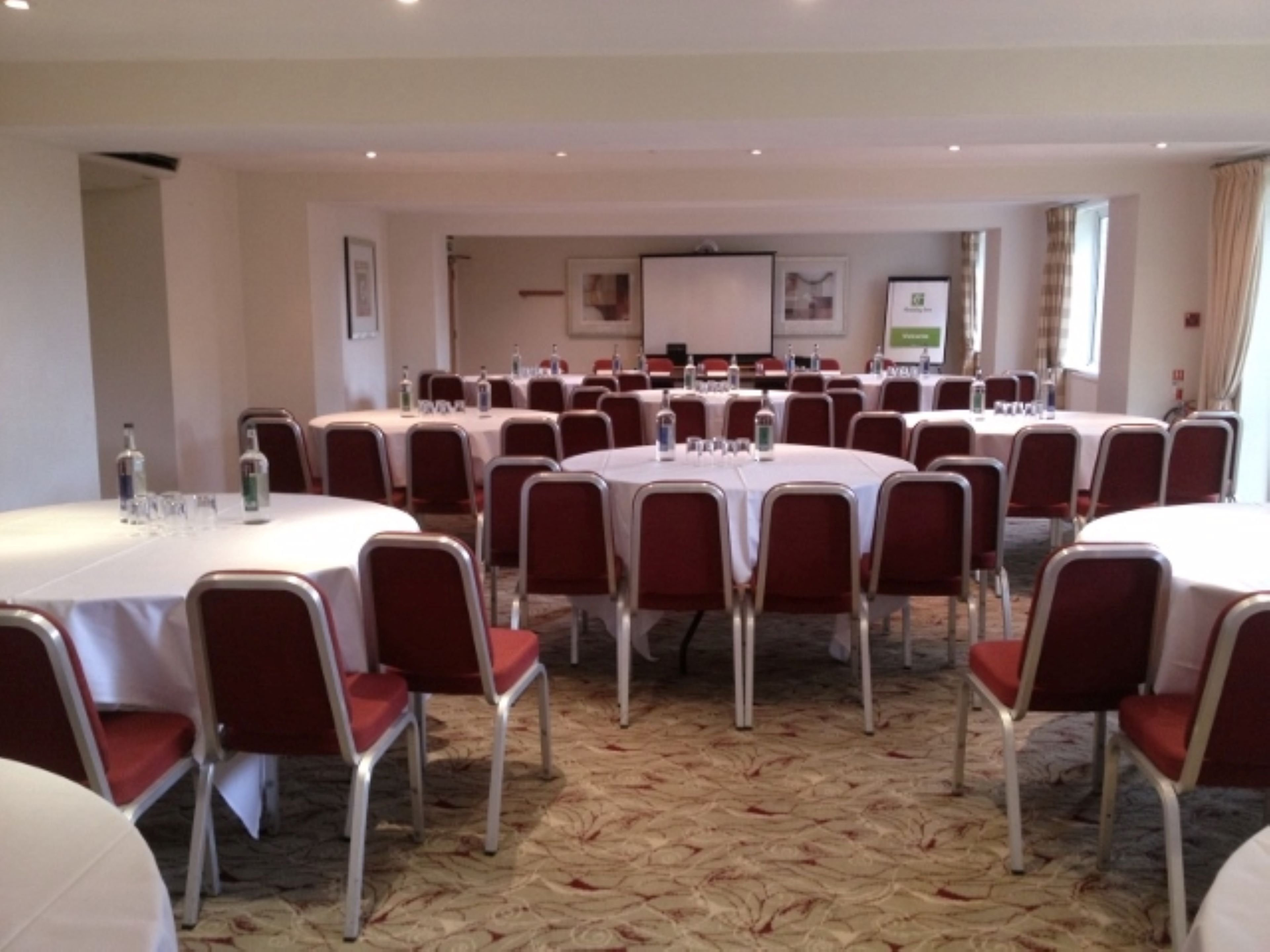 HOLIDAY INN ASHFORD NORTH 48/55