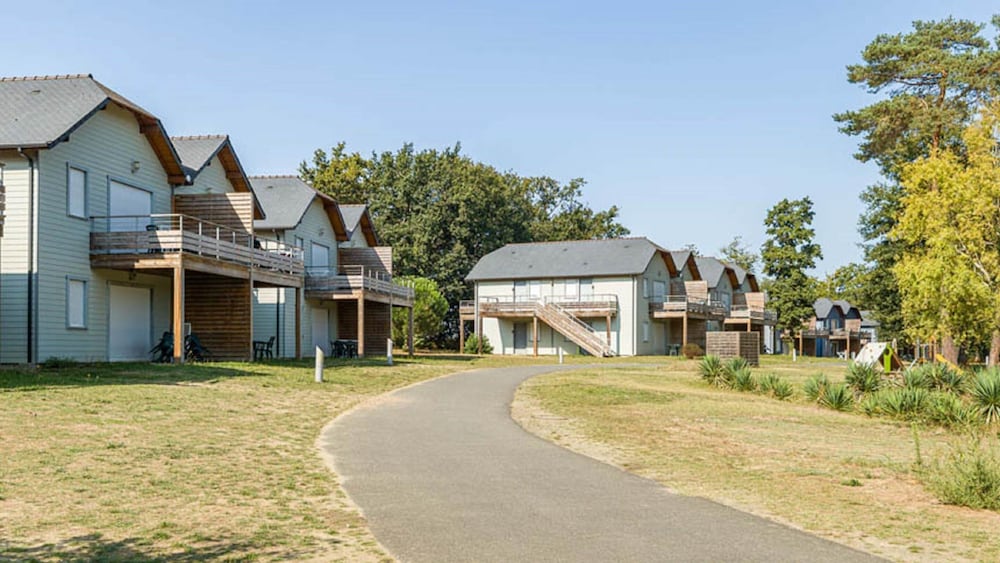 Residence Vacanceole Le Relais du plessis 50/54