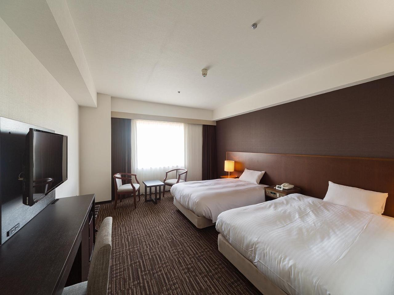 Room, Twin Beds, Castle View