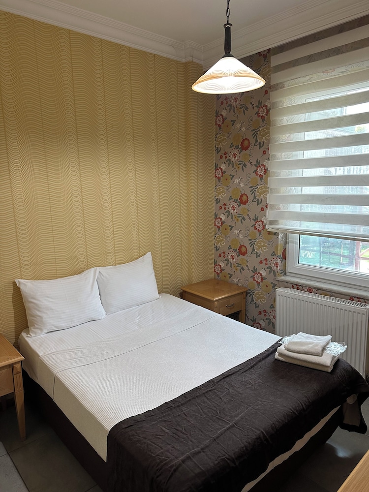 Silivri Safir Hotel & Restaurant 15/50