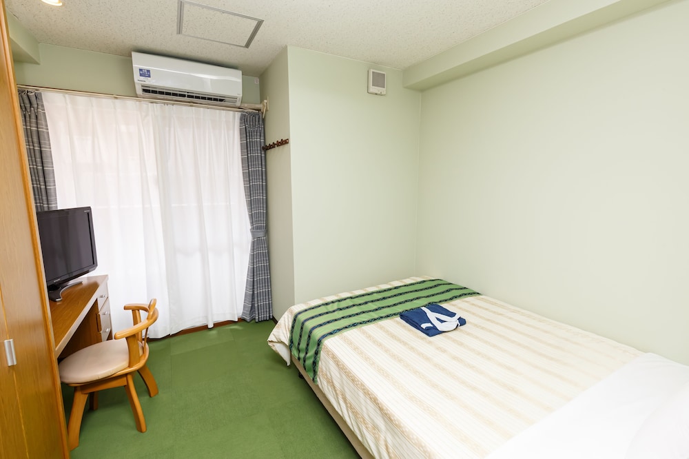 1 BEDROOM, SINGLE