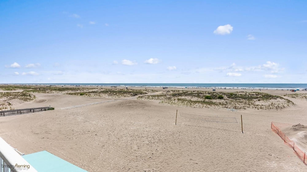 Beau Rivage Beach Resort 50/58