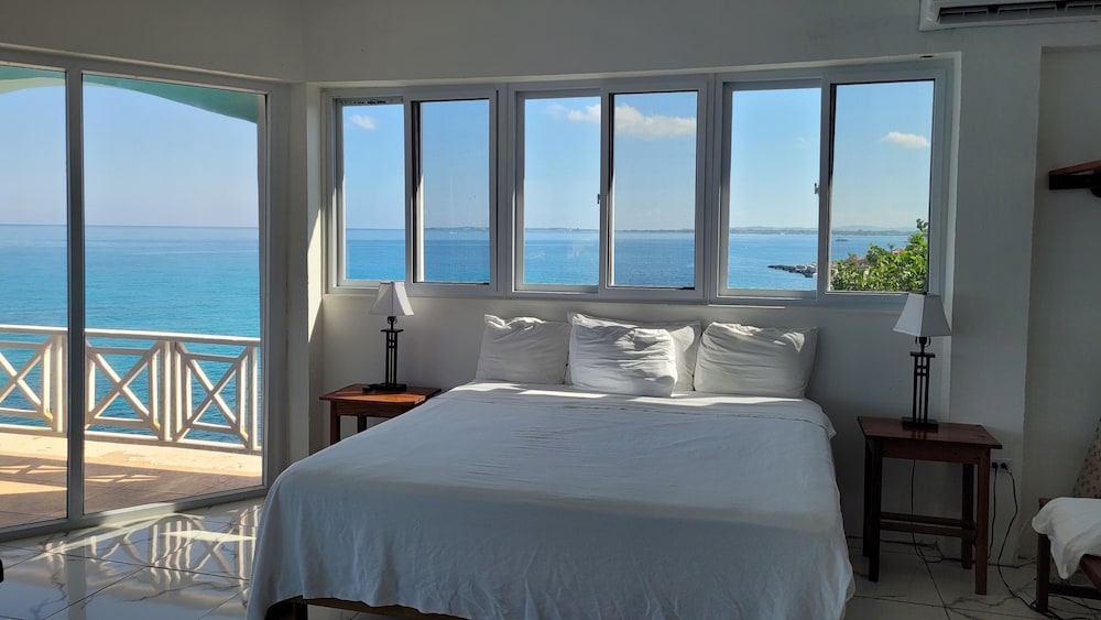 PENTHOUSE SUITE