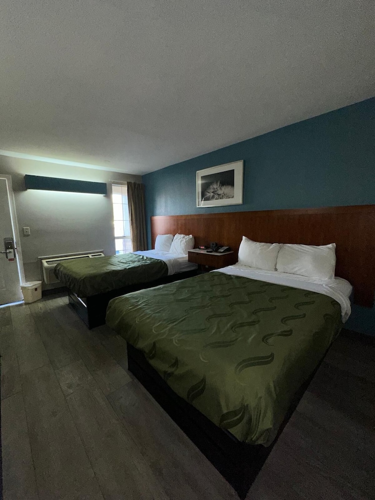 Jameson Inn Winder 18/60
